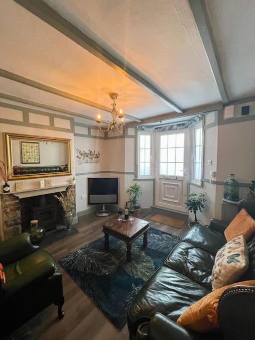 Вілла *Stunning* The Botanist Rest Ventnor Iow Екстер'єр фото