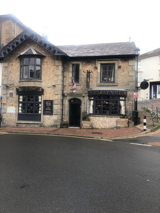 Вілла *Stunning* The Botanist Rest Ventnor Iow Екстер'єр фото