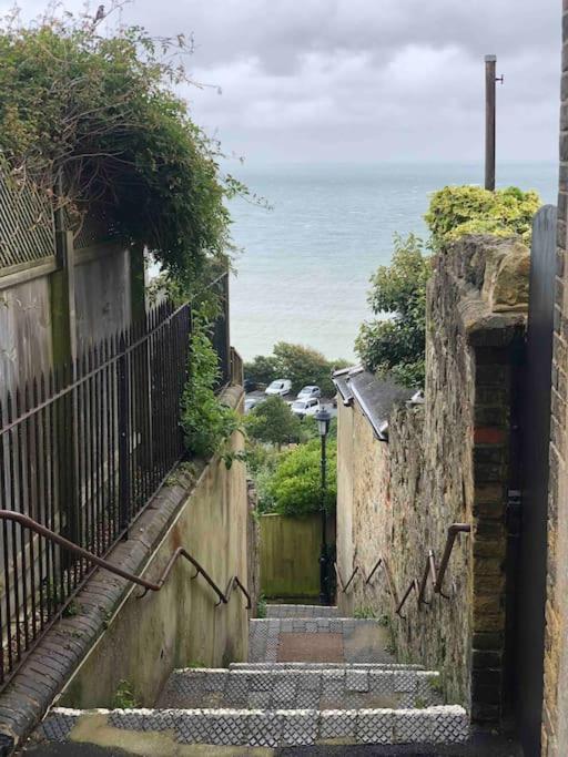 Вілла *Stunning* The Botanist Rest Ventnor Iow Екстер'єр фото